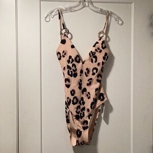 NWT Topshop Size 6 Leopart Print‎ One Piece Open Back Swimsuit